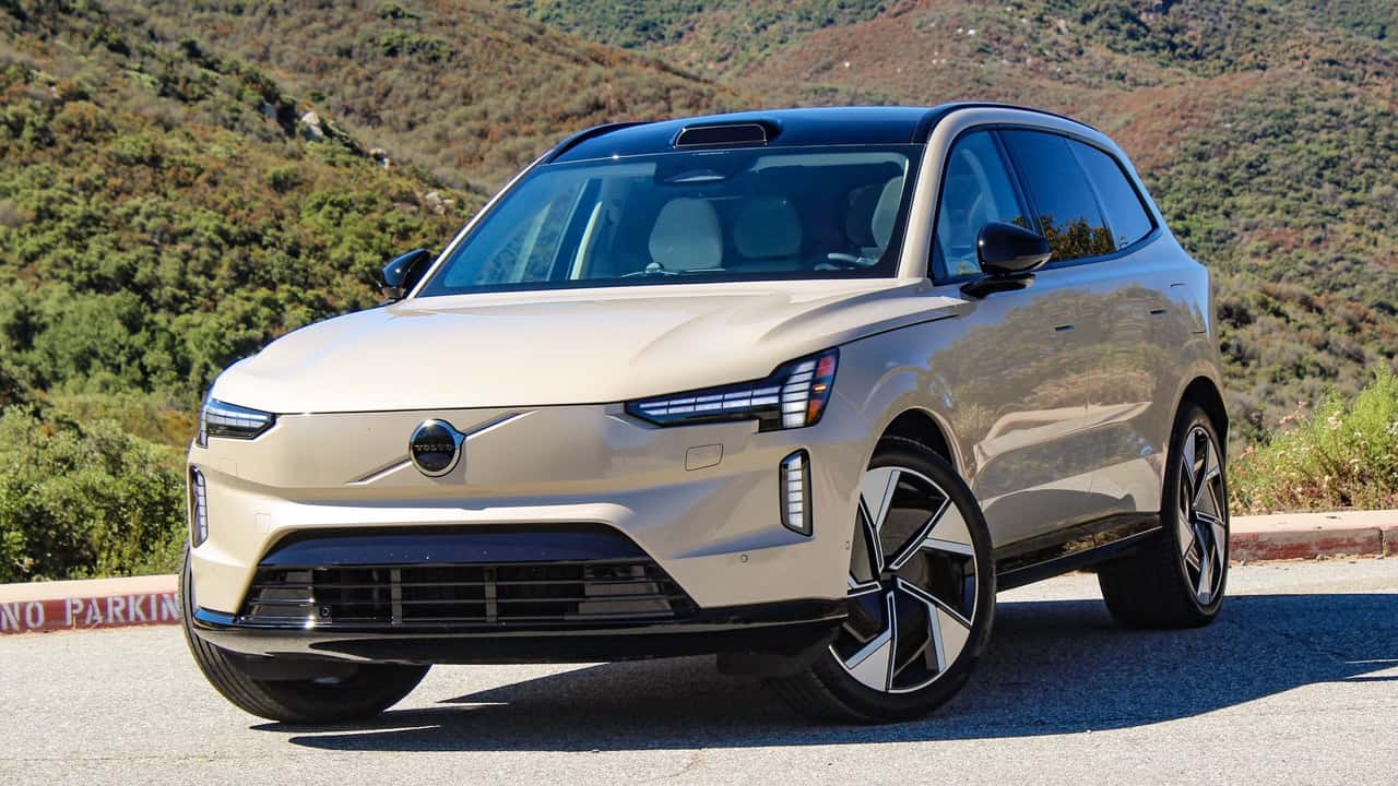 Volvo EX90 Electric SUV