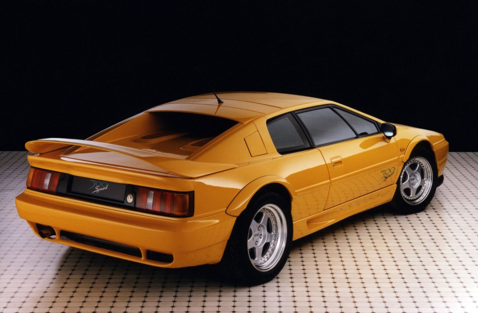 Lotus Esprit – Compact Sports Car