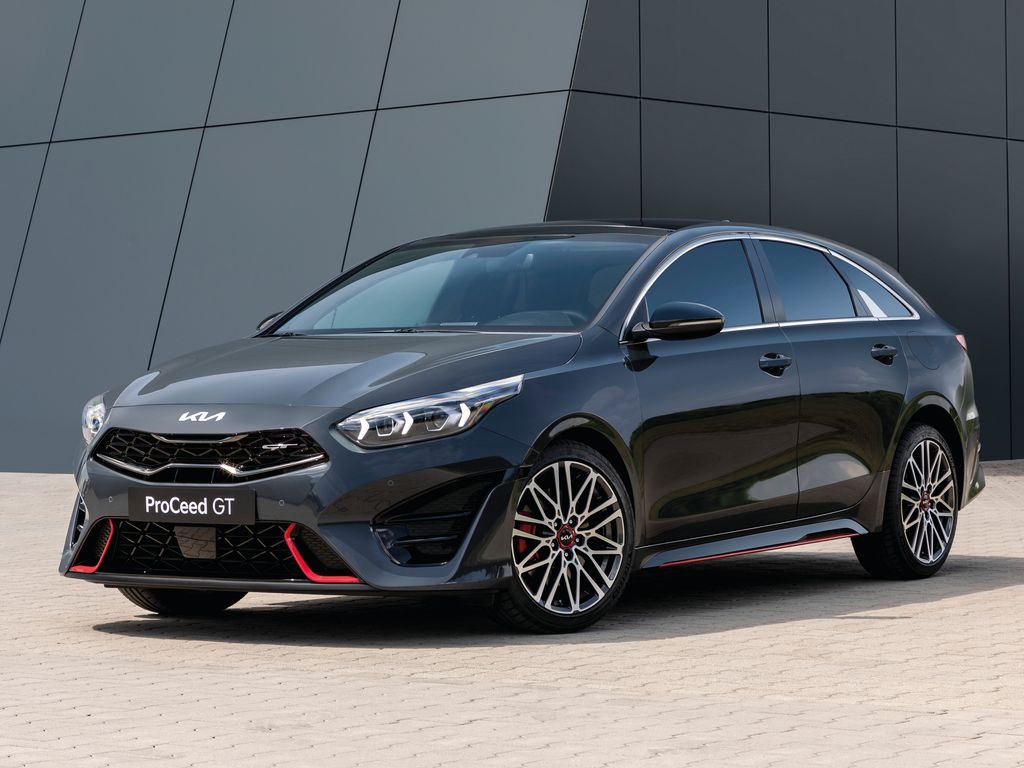 Kia ProCeed sporty family car